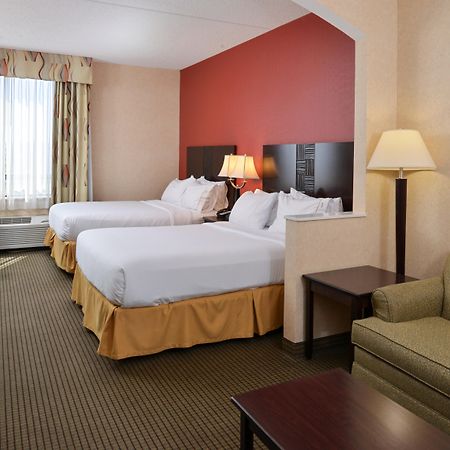 Holiday Inn Express Hotel & Suites Harrison Bagian luar foto