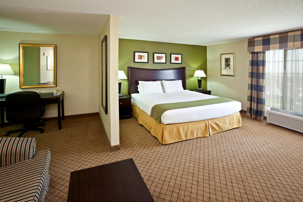 Holiday Inn Express Hotel & Suites Harrison Bagian luar foto