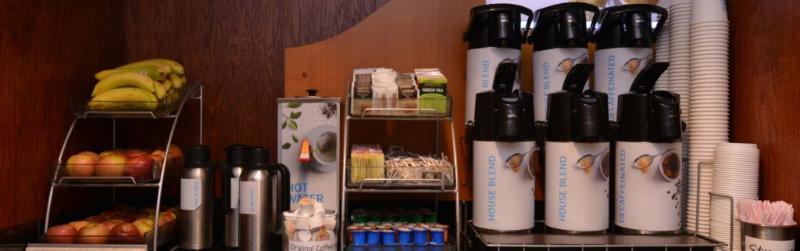 Holiday Inn Express Hotel & Suites Harrison Bagian luar foto